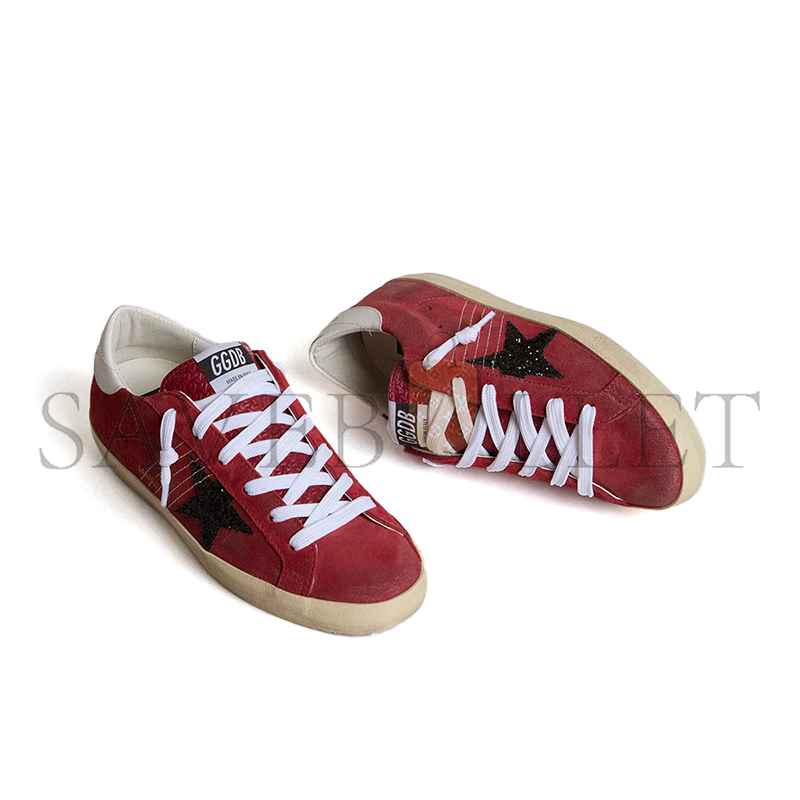 g01den G003e women’s s*per-star in red suede with glitter star and white heel tab gwf00101